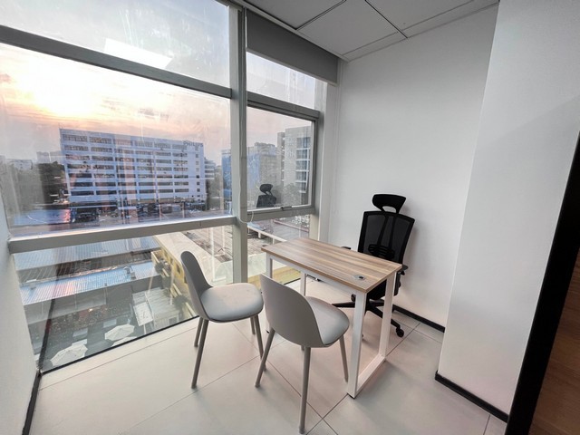 北京羽毛球发球机什么价格